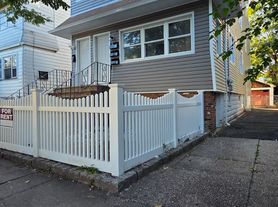 205 N 16th St