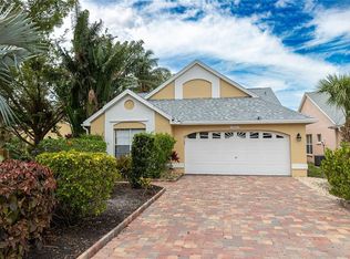 15291 Cricket Ln, Fort Myers, FL 33919