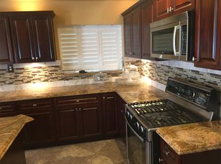 2218 W 152nd St, Compton, CA 90220