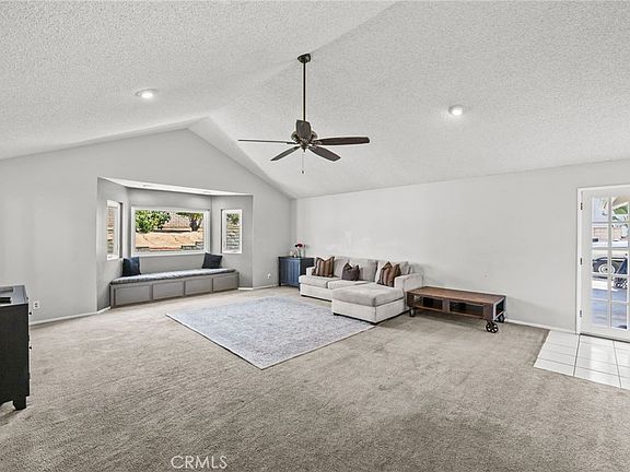 3rd image of 11010 Kayjay St