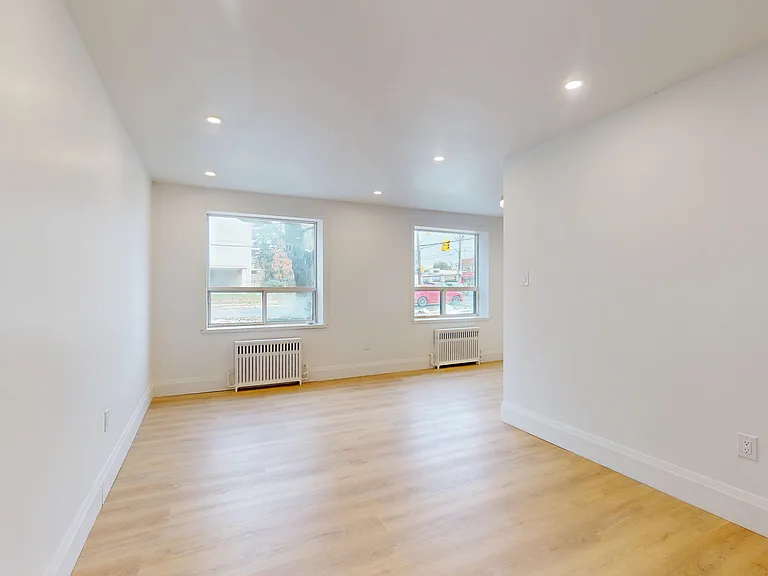 1 Marquette Ave — Photo 14