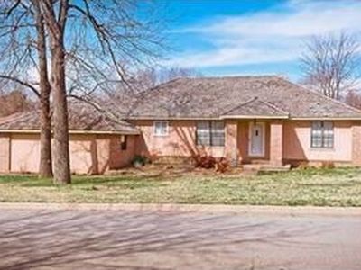 1205 Bobwhite Ln, Bentonville, AR, 72712
