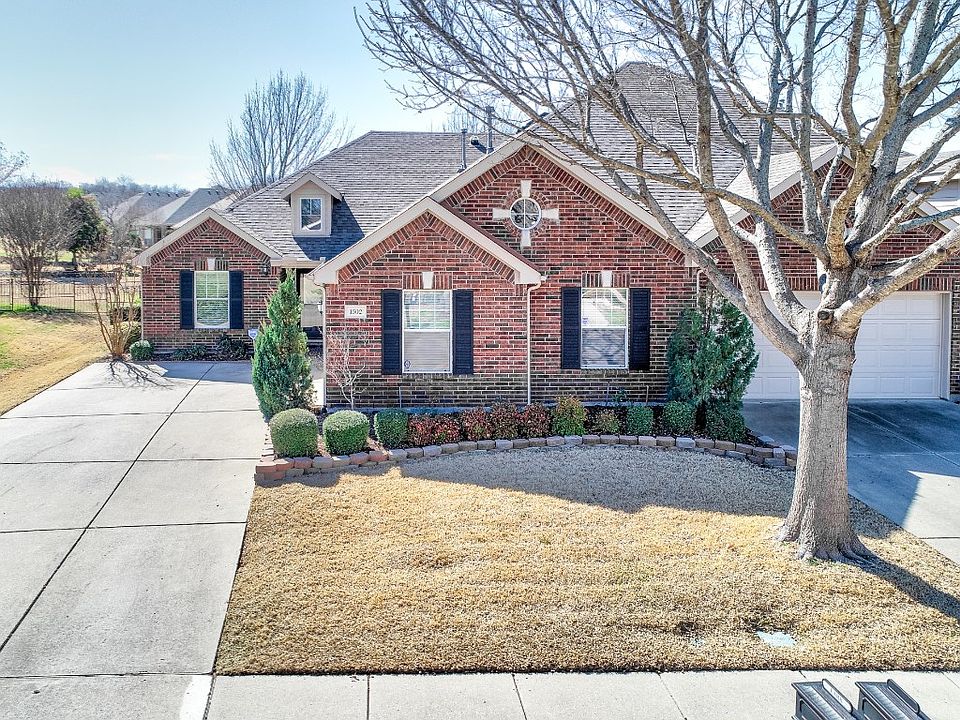1st image of 1302 Shinnecock Ct