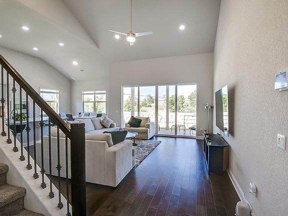 3rd image of 16701 Casa Anna Dr