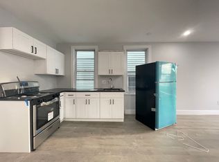 204 Bartholdi Ave #2E, Jersey City, NJ 07305