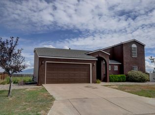 1888 Raspberry Ct NE, Rio Rancho, NM 87144
