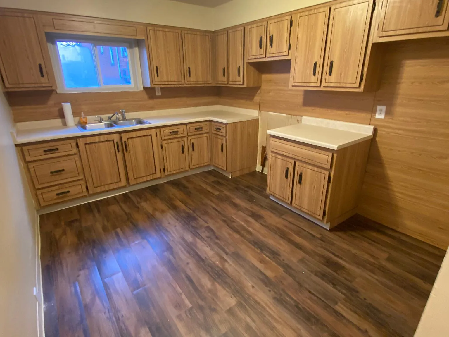 2 bed, 1365 sqft, $1,250 — Photo 2