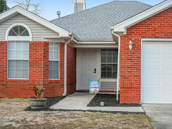 2nd image of 303 W Danielle Ct