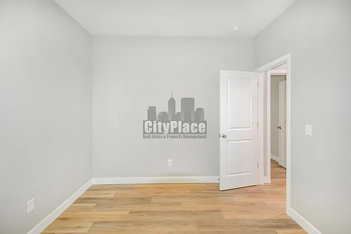 1722 Ingram St #A — Photo 18