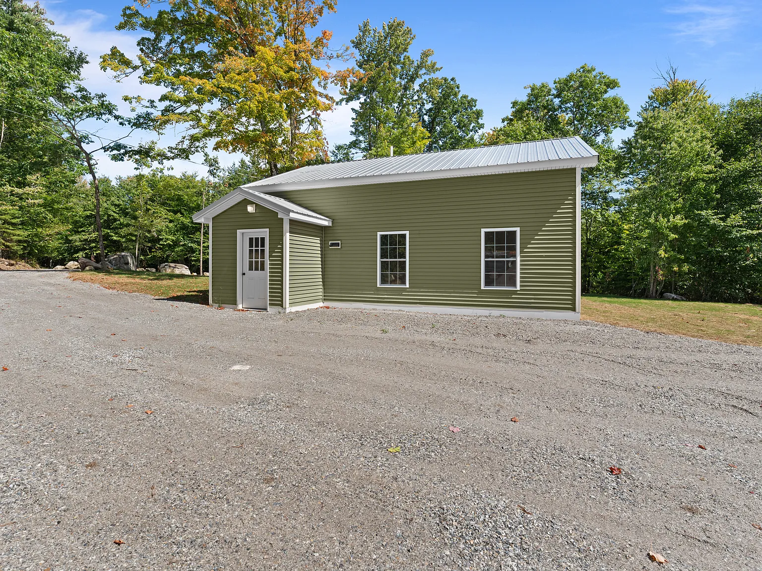 2 bed, $3,000 — Photo 3