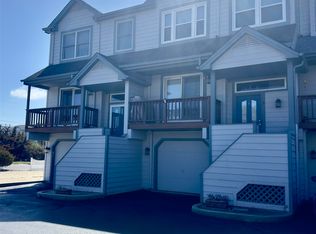 3 Mariners Point W, Tuckerton, NJ 08087