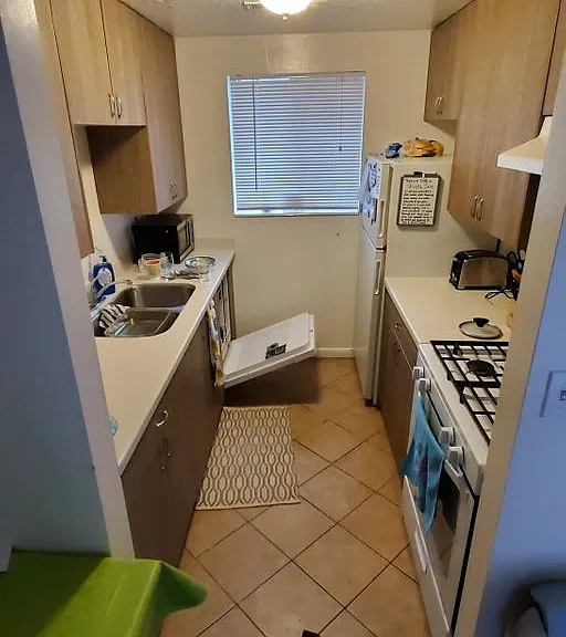 473 S State St #117 — Photo 5