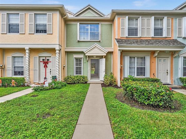 8 Key West Ct #8