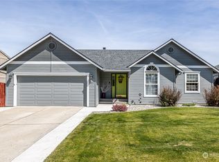 607 Royal Anne Dr, Wenatchee, WA 98801