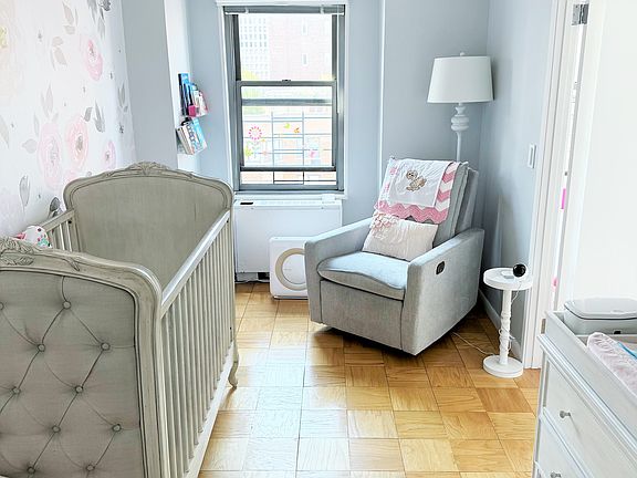 5th image of 245 E 63rd St APT 30