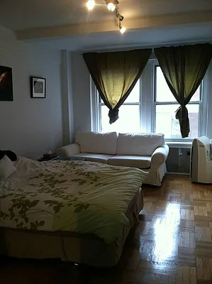 Rented by Keller Williams NYC | media 2