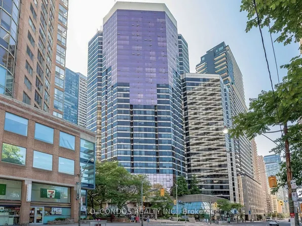 1001 Bay St, Toronto, ON