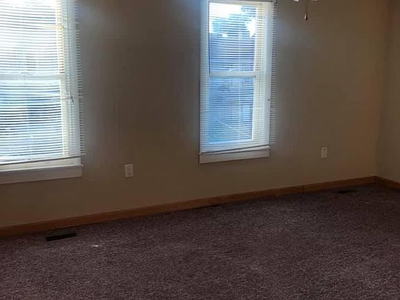 4th image of 808 & 810 Virginia Ave