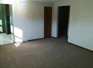 3266 Middletown Rd, Pittsburgh, PA 15204