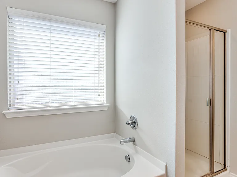 2729 Adams Fall Ln — Photo 8
