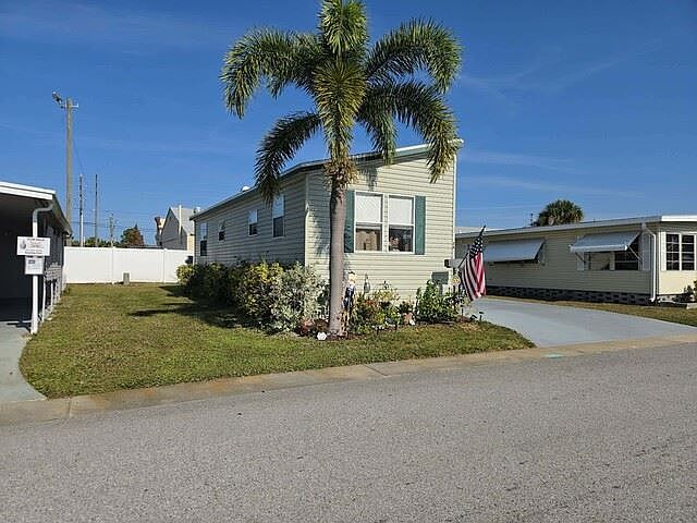 1st image of 2505 E Bay Dr #76