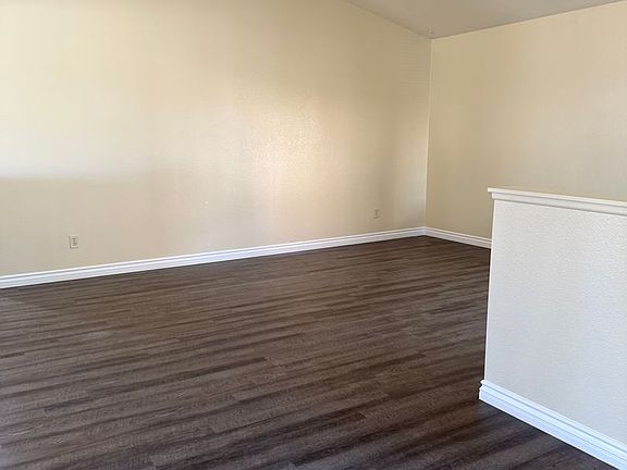 4th image of 2622 Cypress St