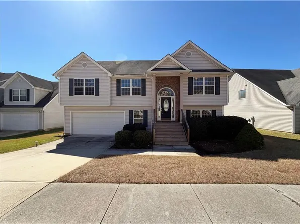 3853 White Pine Rd, Snellville, GA 30039