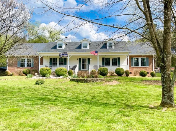 1063 Hilton Ln, Castalian Springs, TN 37031