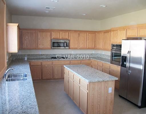 2nd image of 7656 Chaumont St