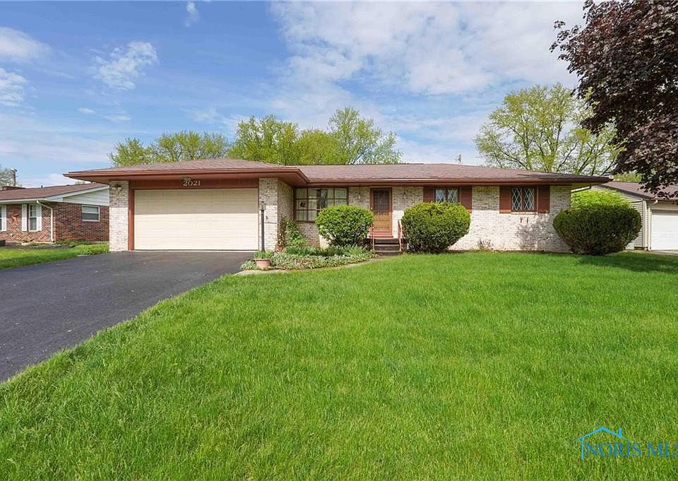 1st image of 2021 Knollwood Dr