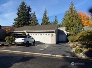 15000 Village Green Dr APT 26, Bothell, WA