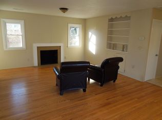 1613 Sherman Dr, Hendersonville, NC 28739