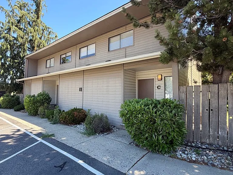 7 S Western Ave — Photo 12
