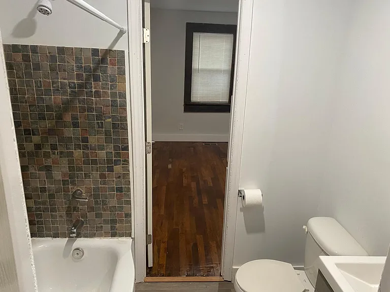 4 Averill St — Photo 5