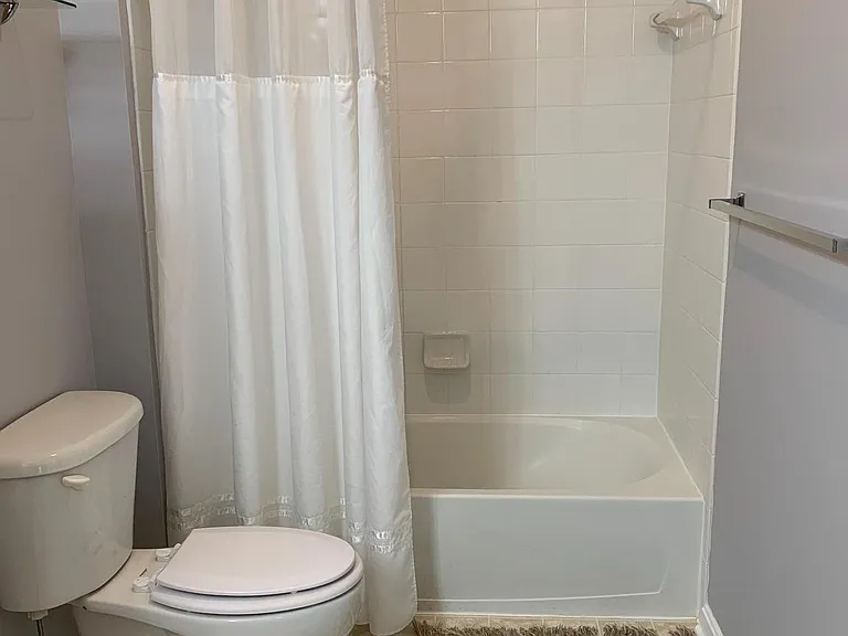 24701 Byrne Meadow Sq #200 — Photo 30