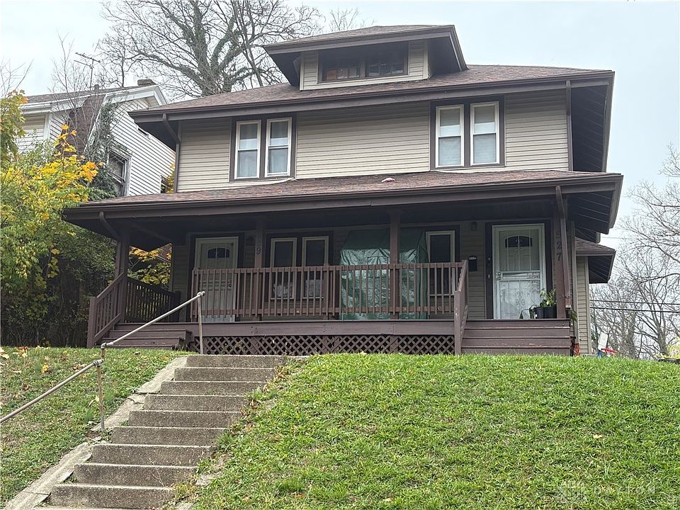 1st image of 527-529 Oxford Ave