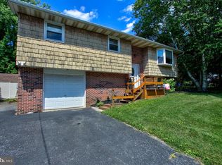 541 Wabash Rd, Ephrata, PA 17522