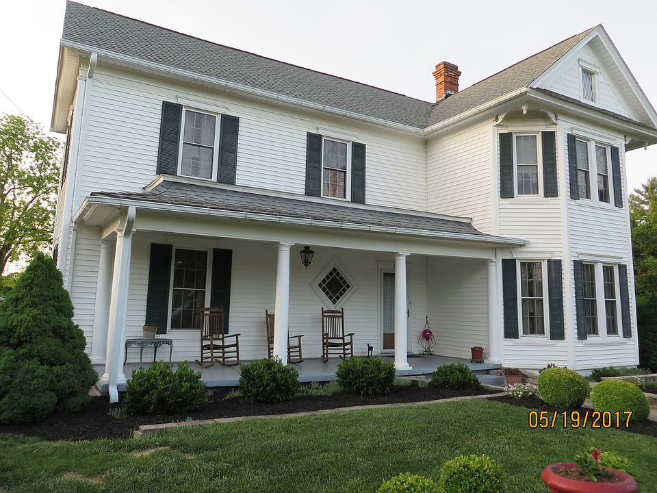 1st image of 202 Park St