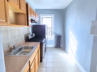 811-810 Broadway #301, Newark, NJ 07104
