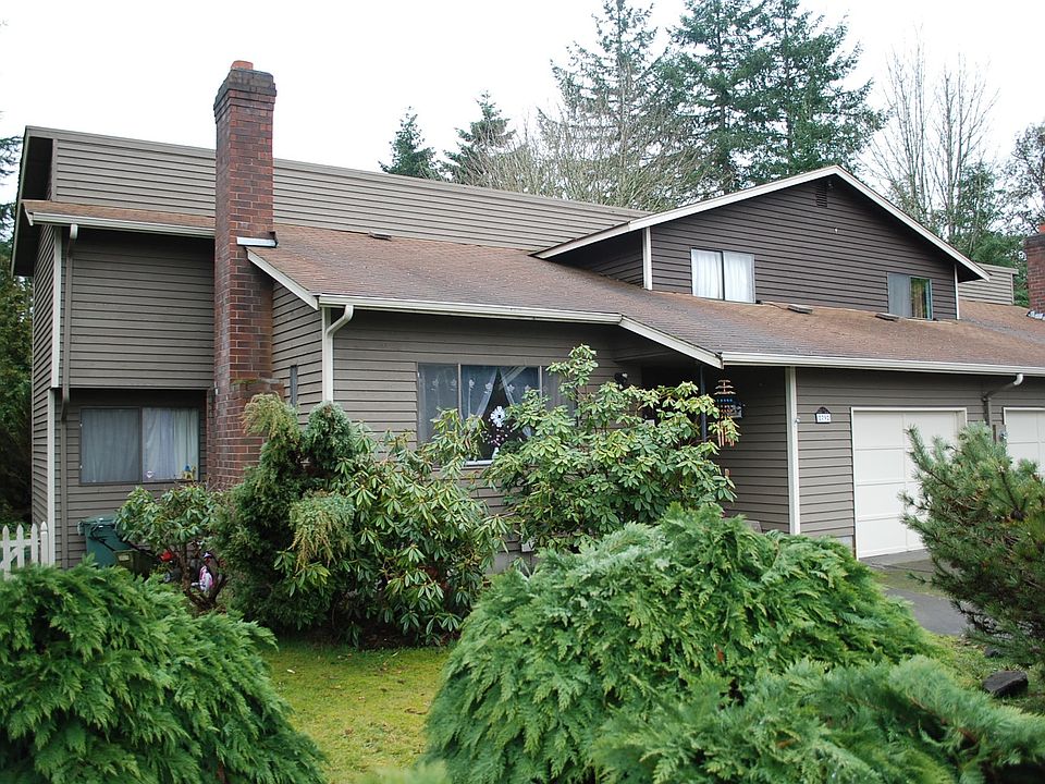 1st image of 77-79 Lake Louise Dr SW
