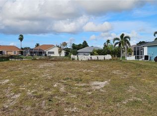 707 SW 35th Ter, Cape Coral, FL 33914