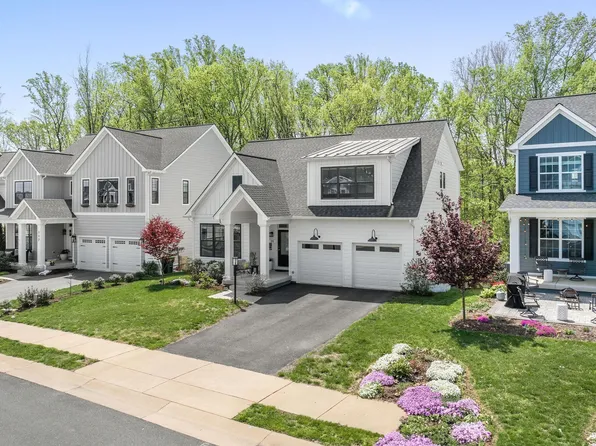 119 Paynes Mill Rd, Charlottesville, VA 22902