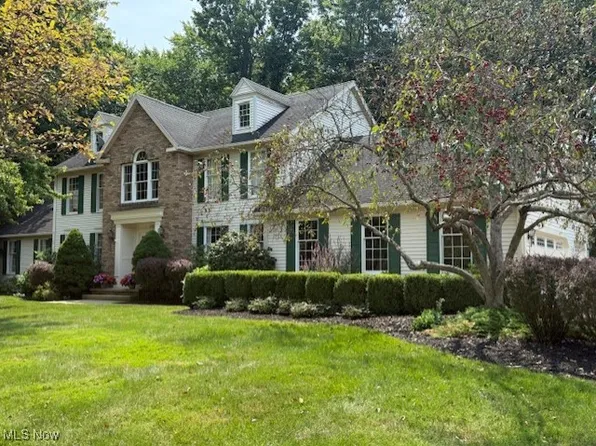 2082 Abner Ln, Hudson, OH 44236