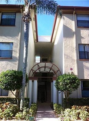 Home For Sale In Platina