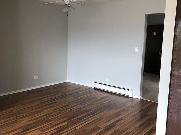 2nd image of 3512 Salem Walk APT B2