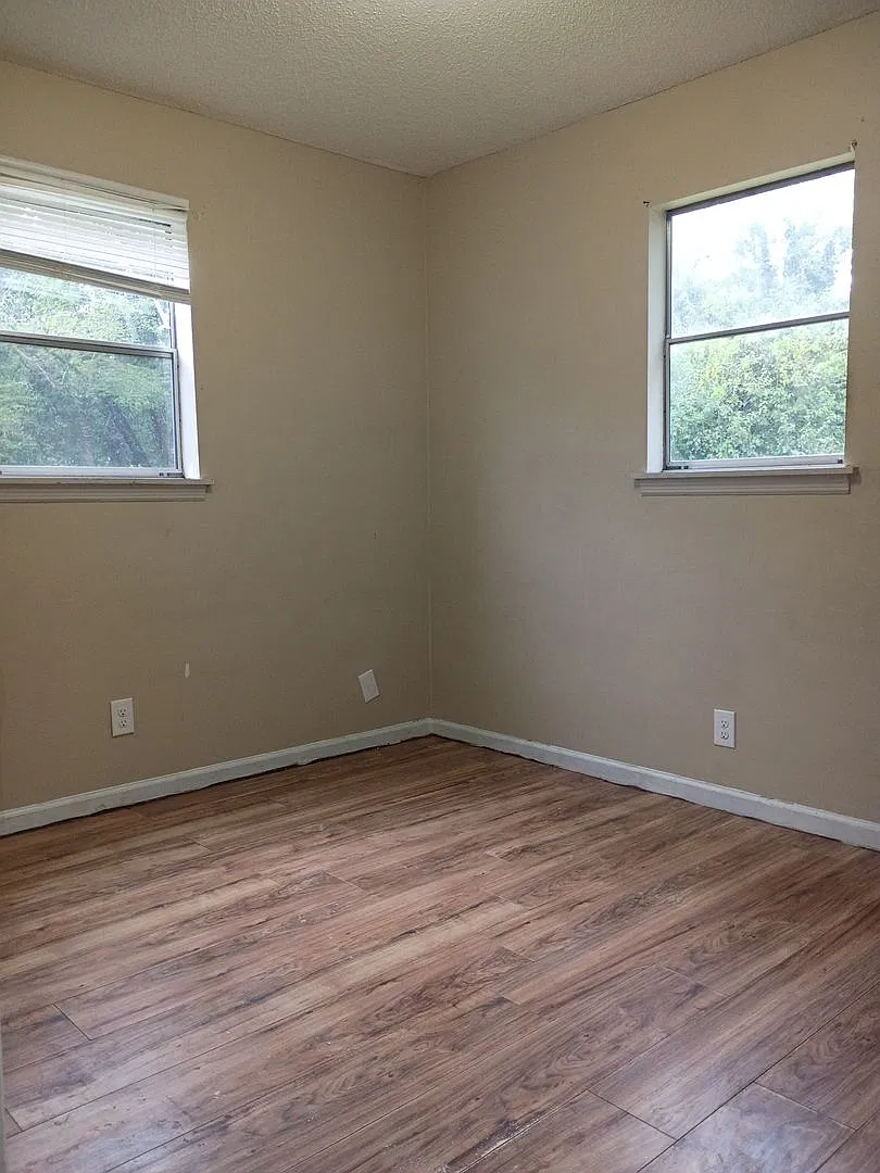 508 Mitchell Avenue — Photo 4