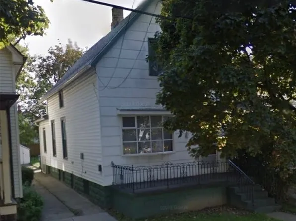 81 Moreland St, Buffalo, NY 14206