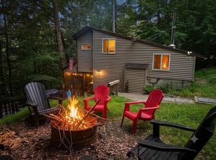 63 Cub Rd, Lake Ariel, PA 18436