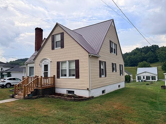 2nd image of 2033 Virginia Ave