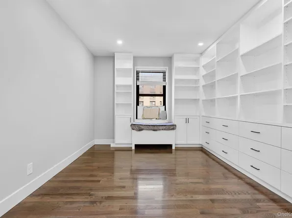 325 Main Street #4D, White Plains, NY 10601